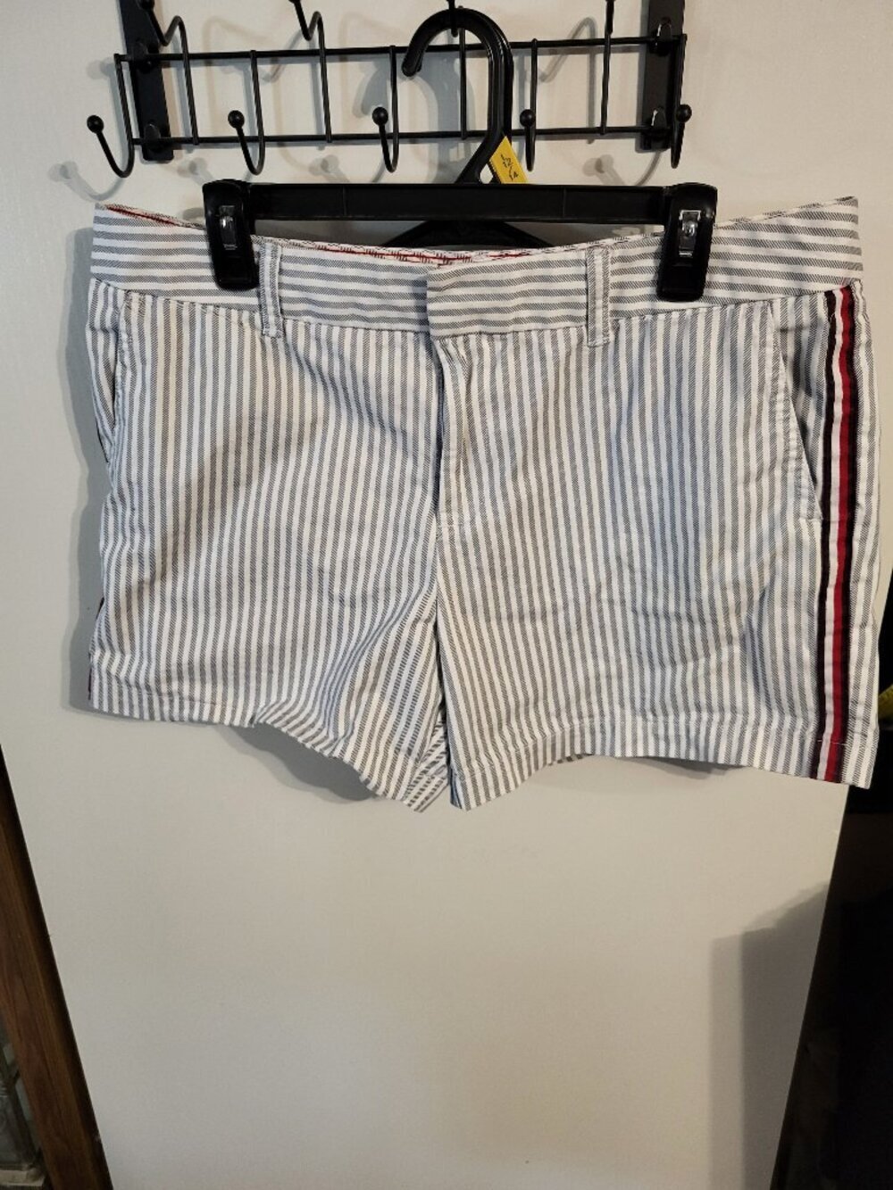 TOMMY HILFIGER STRIPED JEAN SHORTS WOMANS SZ 14